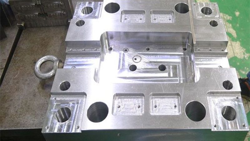 上海模具热处理：揭秘提升模具性能的关键工艺**