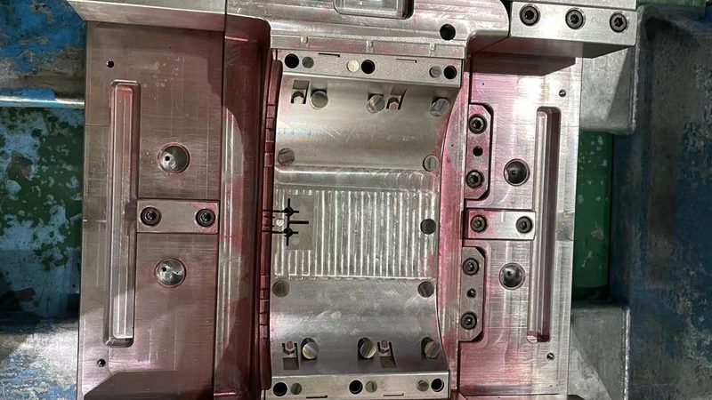 模具钢热处理硬度对模具寿命的影响分析